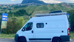 Bubbelbusje 🫧  – Prachtige camper Scandinavië stijl 