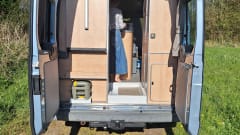 Lenny – 4p Ford bus uit 2009