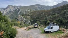 Budgee 🌱⚡️ – 100% electric campervan with solar cooking ☀️ 