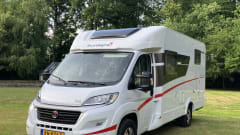 Vrij & Blij – Spacious Sunlight T66 with single longitudinal beds, year of manufacture 2019 with 150 hp (euro 6)