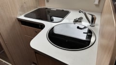  Camper LEVEL SYSTEM automatically levels