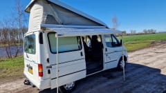 4-Sitzer Ford Nugget Westfalia 