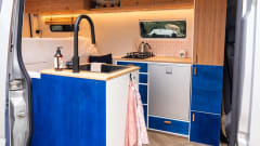 Miep – Miep: comfortable off-grid camper!