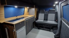 Vincent 'Van Go' – 4 berth Volkswagen campervan 