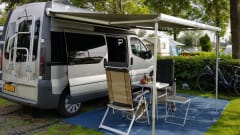 Compact but very complete camper bus 2 persons