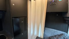 Renault Campervan mit 2 Schlafplätzen