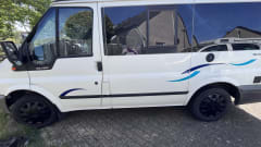 Ford Nugget Westfalia 4p handy layout