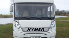 Kap – 4 person Hymer integrated with length beds!