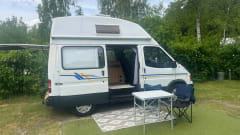 De Vrijbuiter – 7 Berth Chausson bus from 2013