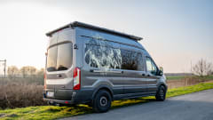 COSY off-grid bus