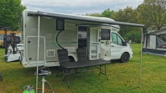 Danny en Siska – Shausson 640 titanium ultimate 2023, ford