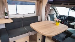 Emma – 5p Chausson semi-integrated uit 2025