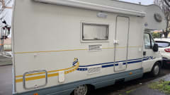 India  – Camper mansardato Miller Illinois con aria condizionata