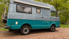 Blauwe Kiwi (VW LT28) – Rent a Volkswagen LT classic retro camper for unprecedented adventures!