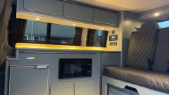Dolly – 4 berth Volkswagen campervan from 2021