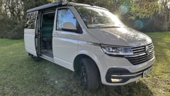 Top Spec, new 205bhp California Ocean. Electric Roof. Many extras