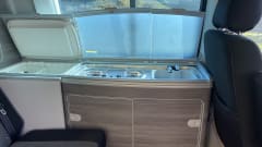 Gandalf the Grey – 4 berth Volkswagen campervan from 2017