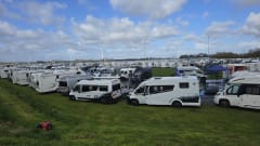 3p Sunlight V66 length beds NEW BJ2026