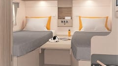 476 VKB – 2-6 Berth Swift Edge 476 VKB