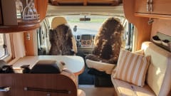 Hymer semi-integrated max 3 persons built in 2009 