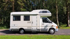 Stoere 4-persoons VW Karmann Missouri – 4er Volkswagen Alkoven aus dem Jahr 2000