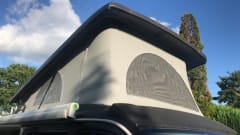 Burstner  – Fiat Ducato Burstner camper bus 4 people
