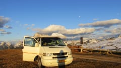 Nebula – VW campervan T4, 4 pers