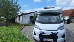 Book now new fiat 180hp for rent