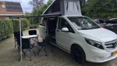Mercedes-Benz Vito campervan with beautiful installation.