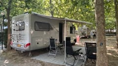 Knaus Sunliner integrated 4p automatic 