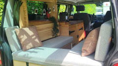 Tomáz – Zweisitziger Volkswagen-Campingbus aus dem Jahr 2006