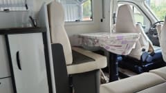 4p McLouis semi-integrated uit 2024