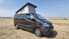 Victor – 4 Schlafplätze, anderes Wohnmobil aus dem Jahr 2015
