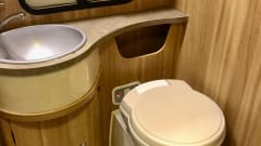 Super Flash – 6 berth Chausson Flash 03 2013