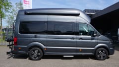4p Volkswagen bus from 2022