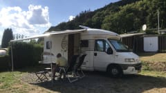 3 people LMC semi-integrated from 2001 for a wonderful holiday