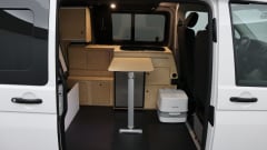Hennie  – Camping-car 4 personnes très facile d'utilisation ! 