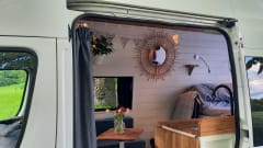 The Camper Salon – 2 1/2 berth Citroën camper van