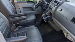 Volkswagen T5. May in all cities!