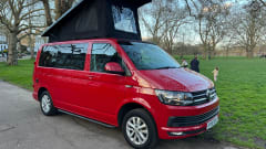 Ruby – Automatic VW T6 4 Berth Campervan with Poptop & Heater