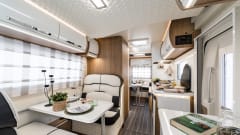 Roller Team 747 – 6-Bett-Roller-Team teilintegriert ab 2021