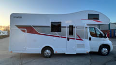 Motorhome to Hire - Rimor Seal 5 - 6 belts 6 berth