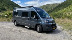 Luxury off grid bus camper from 2018