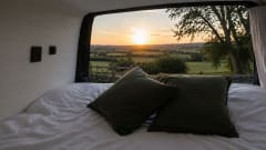 Spacious Off-Grid VW Campervan – Modern LWB High Top 