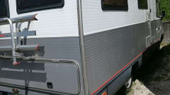 ANDREAF – MOTORHOME LAIKA LASERHOME 6 BEDS solar panel