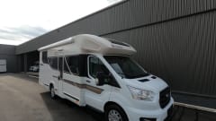 10 – Benimar Cocoon 463 