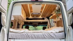 5. Vanlife mit Stil | Voll ausgestattetes Off-Grid-Campingfahrzeug