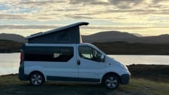 Igashu – Fully equipped and versatile Renault Trafic Campervan