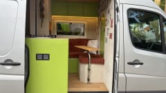Ritser – Off-grid Volkwagen crafter buscamper 2p