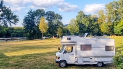 Foxie – 4p Mercedes-Benz alcove from 1979